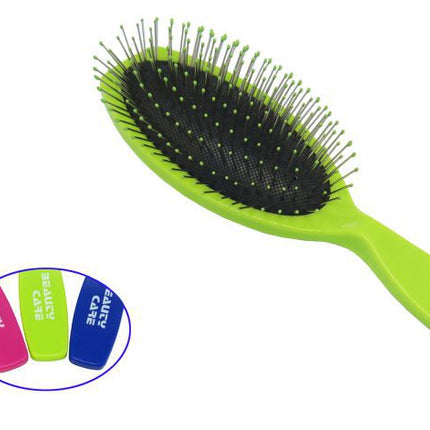 Brosse pneumatique colorée – Coiffure douce et style amusant
